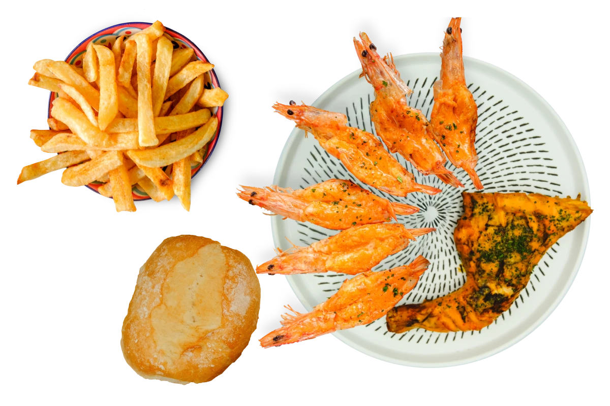combo1_1_4chicken_6qprawns_chips_roll